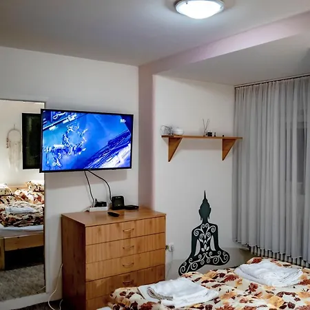 شقة Katyca Apartman *